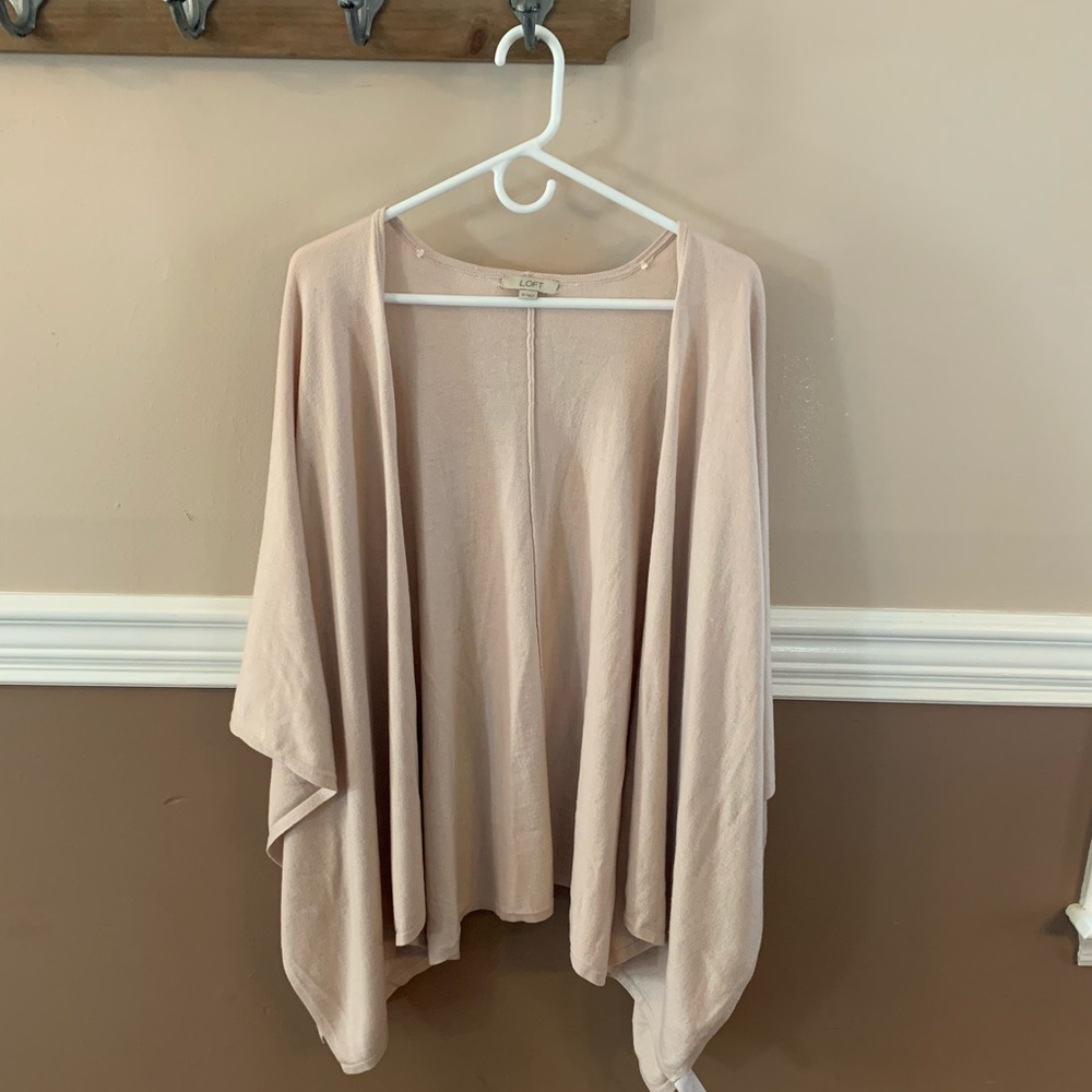 Ann Taylor Loft wrap. Blush pink. One sz fits all.